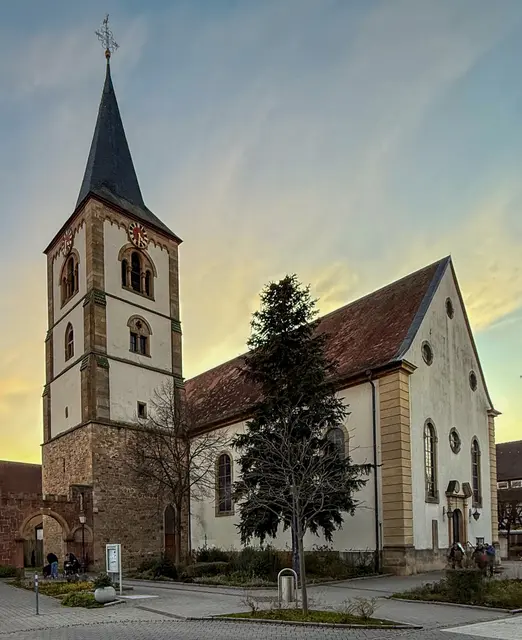 Christuskirche mit Turm | Foto: zur freien Verfügung
