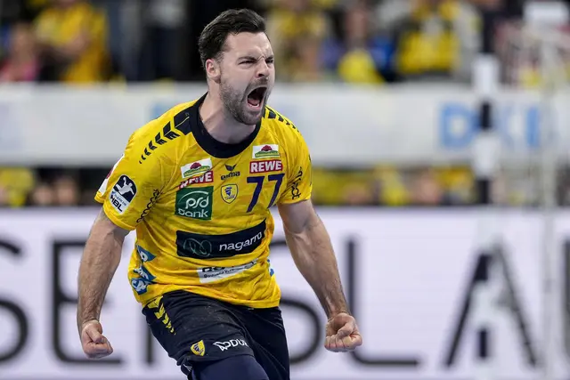 Dani Baijens jubelt im Spiel gegen Lemgo, kein vergeblicher Jubel, denn die zwei Punkte für den 32:30-Sieg bleiben nun doch.   | Foto: Zimmermann/PIX-Sportfotos