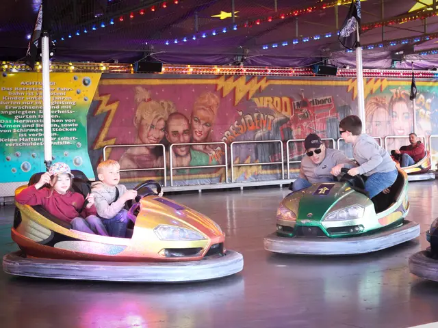 Beliebter Klassiker: der Autoscooter | Foto: Cornelia Bauer