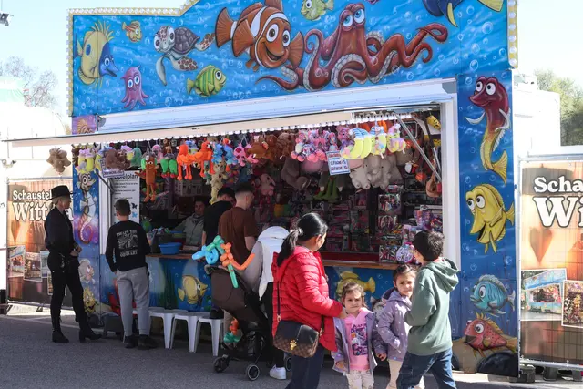 Gerade für Familien gehört ein Besuch auf der Frühjahrsmesse in Speyer einfach dazu | Foto: Cornelia Bauer