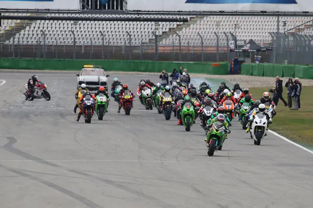 Start vom 1000 km Rennen auf dem Hockenheimring | Foto: Thomas Haas