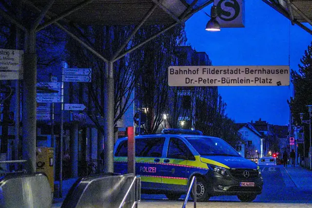Die Kriminalpolizei ermittelt. | Foto: Kaczor/SDMG/dpa