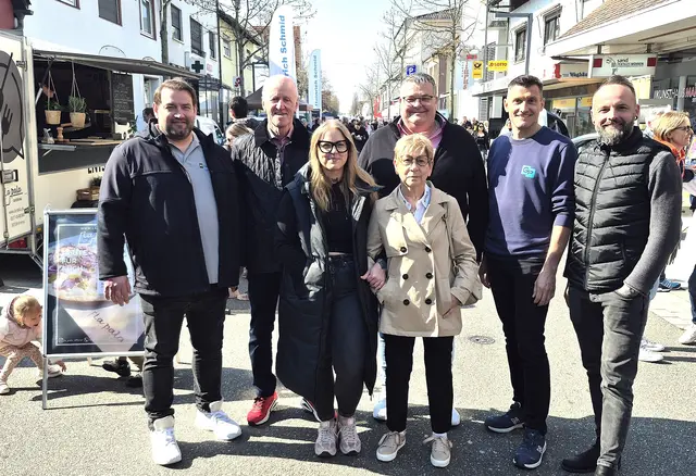 VdS-Vorstandschaft beim Straßenfest präsent | Foto: W. Schmidhuber
