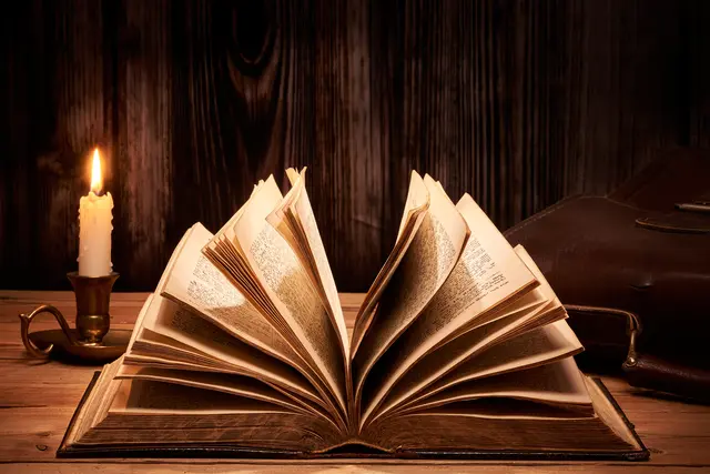 Lesungen, True Crime und Rätsel stehen beim Allgäuer Krimifestival „Mörderischer Mai“ auf dem Programm | Foto: stock.adobe.com / Thomas Söllner