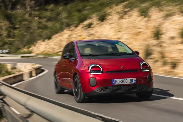 Mit großen Augen forsch voran? Ja, spurtstark ist der elektrische Twingo anfangs schon - aber dann geht ihm schnell die Puste aus.  (zu dpa: «Der Renault Twingo startet Charmeoffensive an der Preisfront») | Foto: dpa