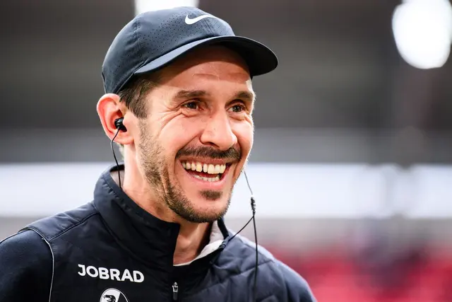 Trainer Julian Schuster und der SC Freiburg stehen vor einem historischen Abend. (Archivbild) | Foto: Tom Weller/dpa