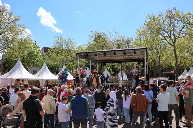 Die Besucher des Maimarktes Landau erwartet 2026 an neun Tagen ein buntes Programm | Foto: Stadt Landau