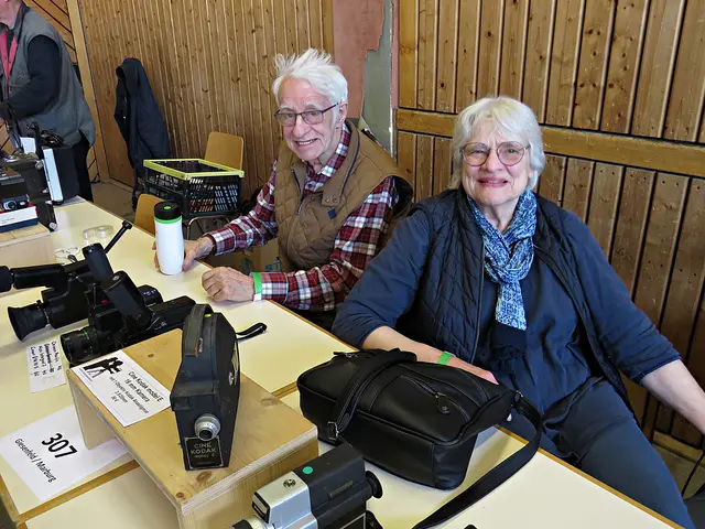 Prof. Dr. Giesenfeld mit Frau | Foto: Brigitte Melder