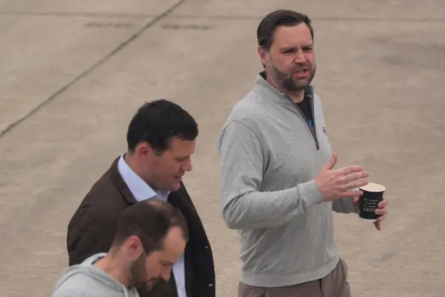 Vance hatte die Verhandlungen für die USA geführt. | Foto: Jacquelyn Martin/AP POOL/AP/dpa