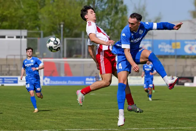 Der FK Pirmasens hatte die Partie gegen Idar-Oberstein über weite Strecken im Griff und ließ nichts anbrennen. | Foto: Erik Stegner