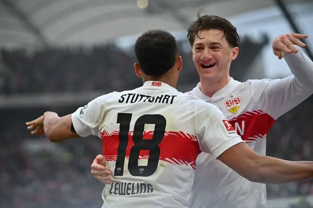 Brachte den VfB gegen den HSV in Führung: Angelo Stiller (r.). | Foto: Katharina Kausche/dpa