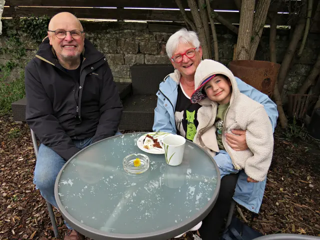 Johann-Peter Melder und Anke Oswald mit Enkel | Foto: Brigitte Melder