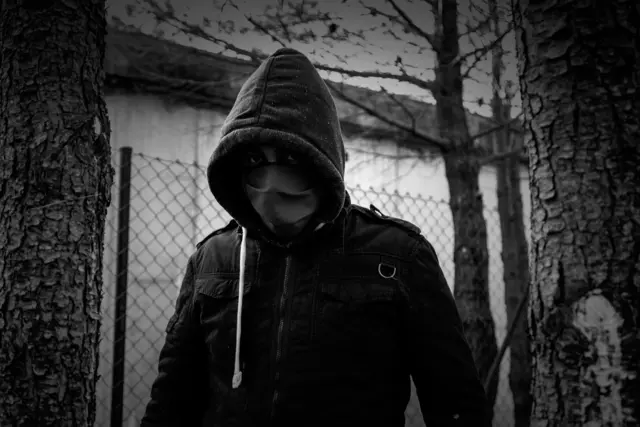 Ein Jugendlicher wird am Nachmittag angegriffen, die Täter verschwinden unerkannt. | Foto: celiafoto/stock.adobe.com