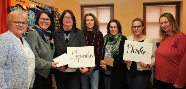 Von links nach rechts: Gaby Brünnler, Chrissy Weyers, Ellen Neufeld-Müller, Frau Schäfer, Eva Martinowsky, Alexandra Leo und Sabrina Butt | Foto: Gaby Brünnler/gratis
