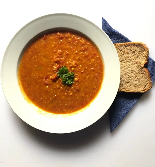 Indische Linsensuppe
 | Foto: Hannelore Schäfer 