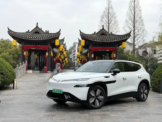 Der ID.Unyx 08 überflügelt europäische Modelle nicht nur beim Preis, sondern auch bei Ladeleistung und Ausstattung. (zu dpa: «VW bringt leistungsstarke, günstigere Elektro-SUV - in China») | Foto: dpa