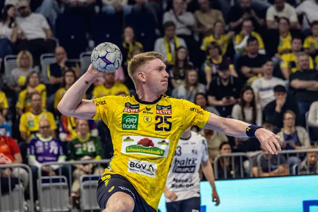 Haukur Thrastarson beim sieben Meter | Foto: Wolfgang Neuberth