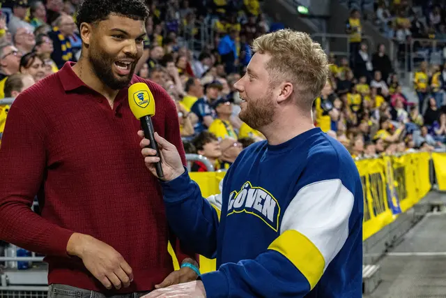 Schwergewichtsboxer Emanuel Odiase verfolgte die Partie live vor Ort. | Foto: Wolfgang Neuberh