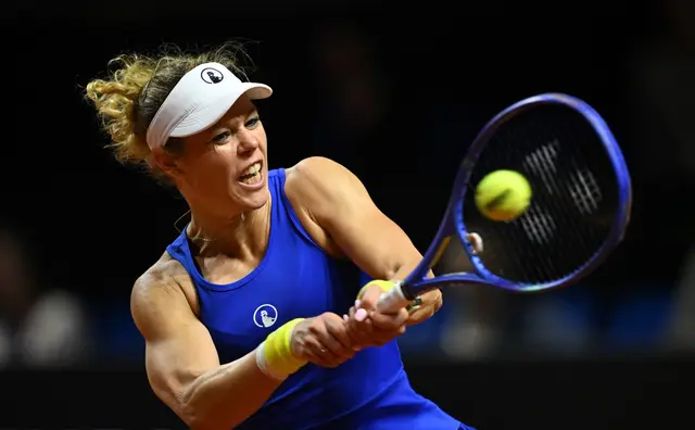 Laura Siegemund konnte die Titelkandidatin Iga Swiatek nicht stoppen. | Foto: Marijan Murat/dpa