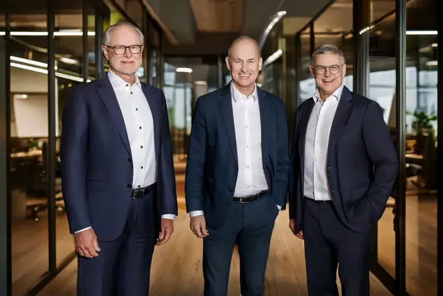 Der Vorstand der Sparkasse Rhein Neckar Nord (von links): Helmut Augustin, Stefan Kleiber und Thomas Kowalski.  | Foto: Sparkasse RNN