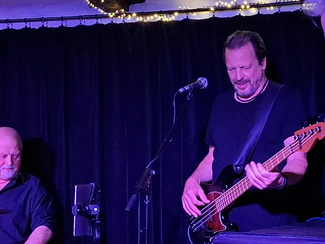 Claus Bubik am Bass | Foto: Brigitte Melder