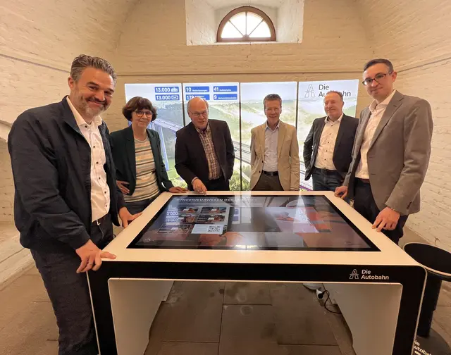 mit einer kleinen eigenen Ausstellungen sind die deutschen Autobahnen ab sofort im Germersheimer Straßenmuseum vertreten | Foto: Autobahn GmbH Südwest/frei
