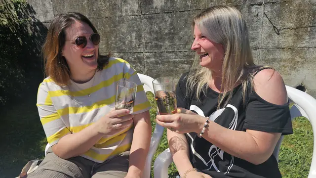 Besucher können direkt bei den Winzern einkehren und die Vielfalt der Pfälzer Weine entdecken. | Foto: Eva Bender