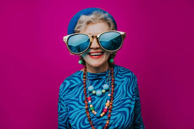 Im Hier und Jetzt herumblödeln - das Leben ist schließlich ernst genug. Gut möglich, dass sich dann Leichtigkeit einstellt.  (zu dpa: «4 Impulse für mehr Leichtigkeit im Alter») | Foto: dpa