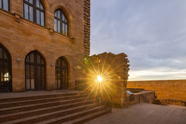 Hambacher Schloss lädt zum transatlantischen Dialog über den „amerikanischen Traum“ | Foto: CC-BY Pfalz Touristik, Heimatlichter GmbH