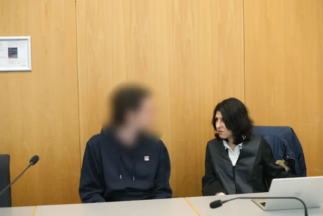 Die 29-Jährige räumte die Tat vor Gericht ein. (Archivbild) | Foto: Andreas Kempf/dpa