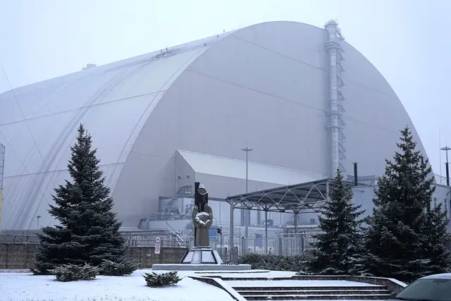 Im ukrainischen Atomkraftwerk Tschernobyl kommt es 1986 zum bis dahin folgenschwersten Reaktorunfall in der Geschichte der zivilen Nutzung der Kernenergie. (Symbolbild) | Foto: Efrem Lukatsky/AP/dpa
