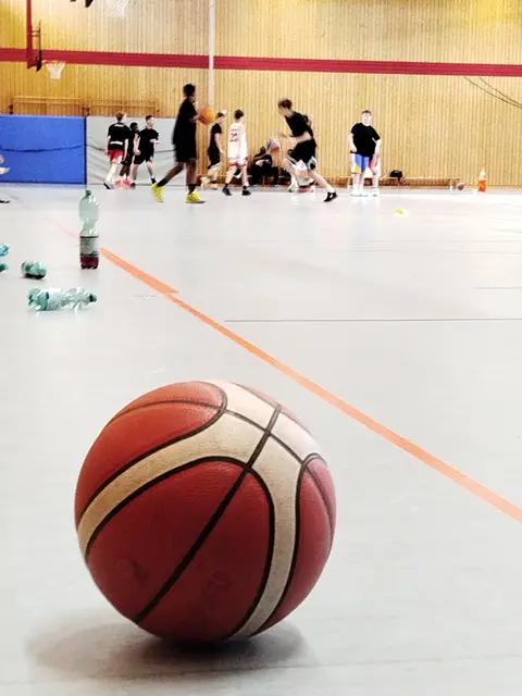 Spannung, Spiel und Basketball  | Foto: Gorilla 