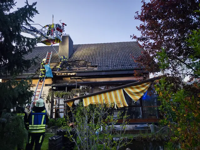Feuer greift auf Wohnhaus über – Feuerwehr verhindert Schlimmeres | Foto: Freiwillige Feuerwehr Haßloch