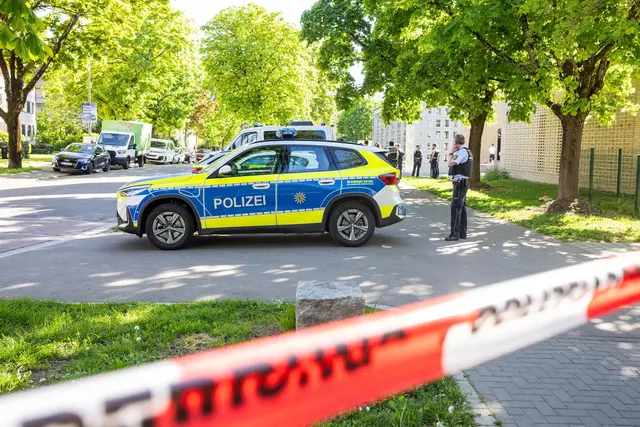 Kontrollierte Sprengung in Freiburg nach Fund explosiver Säure. Verletzt wurde niemand. | Foto: Philipp von Ditfurth/dpa