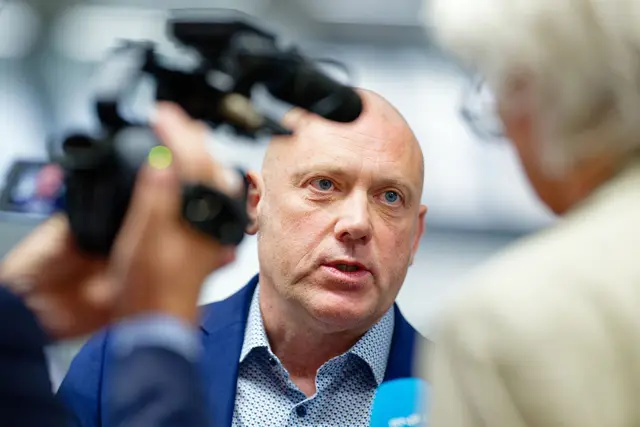 Über Joachim Pauls Klage gegen seine Nichtzulassung zur OB-Wahl in Ludwigshafen muss jetzt das Verwaltungsgericht Koblenz entscheiden. (Archivbild) | Foto: Uwe Anspach/dpa