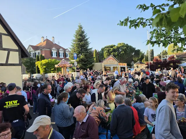 Strahlender Auftakt der Froschkerwe 2026 in Lachen-Speyerdorf bei bestem Frühlingswetter. | Foto: Eva Bender