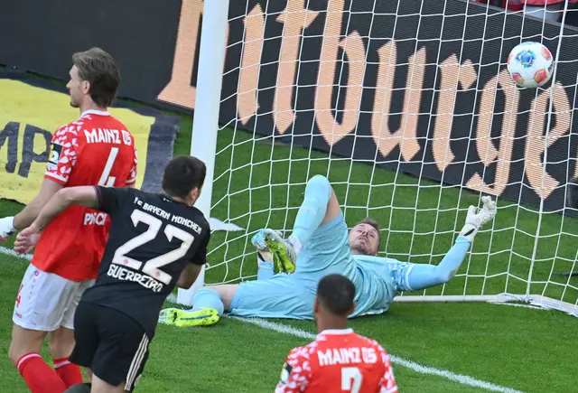 Der FC Bayern hat eine drohende Niederlage in Mainz abgewendet. | Foto: Torsten Silz/dpa