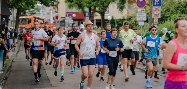Der Strohhutfestlauf führt am Sonntag, 7. Juni, wieder durch die Frankenthaler Innenstadt. Anmeldungen für Hauptlauf, Schüler und Bambinis sind bereits möglich. | Foto: Sebastian Weindel, © Sebastian Weindel
