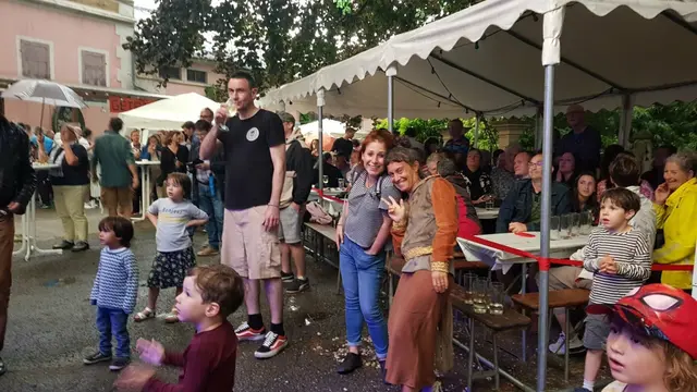 Live-Musik sorgt für beste Stimmung im Matterns Park | Foto: Eva Bender