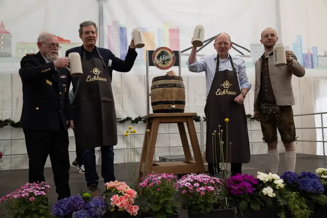 ein Prosit auf den Maimarkt  | Foto: Wolfgang Neuberth