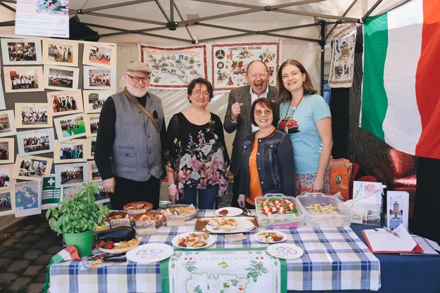 Impression von der „Tafel der Nationen“ im vergangenen Jahr | Foto: rem/Michelle Striegel 