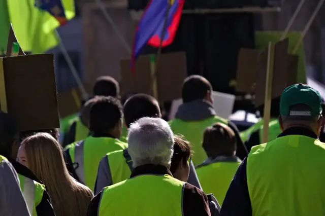 Telekom-Kundinnen und -Kunden müssen am Mittwoch in mehreren Bundesländern mit Verzögerungen bei Störungen, Service und Technikerterminen rechnen | Foto: Nathan/stock.adobe.com