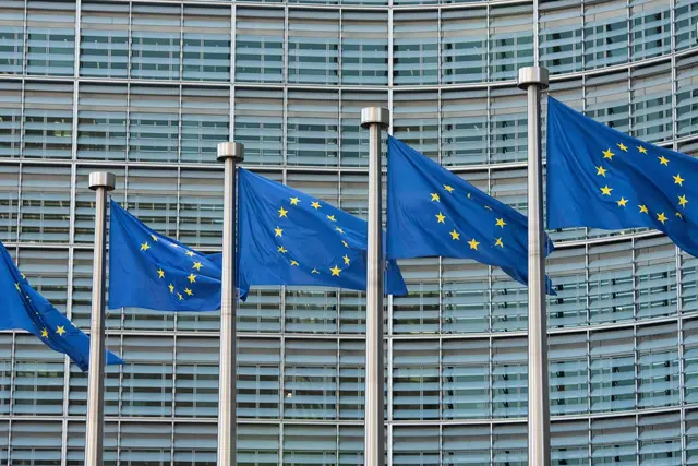 Ab 21. Mai gelten neue EU-Vorschriften zur Abfallausfuhr außerhalb des Europäischen Wirtschaftsraums. (Symbolbild) | Foto: Helena Dolderer/dpa