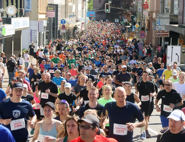 Ein großes Teilnehmerfeld beim 18. Globus-Marathon | Foto: Kreisstadt St. Wendel/Josef Bonenberger