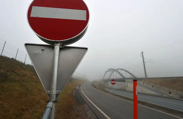 Zu Beginn der Sommerreisezeit wird auf der Fernpass-Route demonstriert. (Archivbild) | Foto: Karl-Josef Hildenbrand/dpa