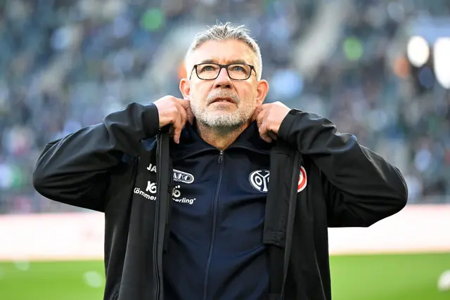 Trainer Urs Fischer will mit dem FSV Mainz 05 beim FC St. Pauli den vorzeitigen Klassenerhalt perfekt machen. (Archivbild) | Foto: Ulrich Hufnagel/dpa
