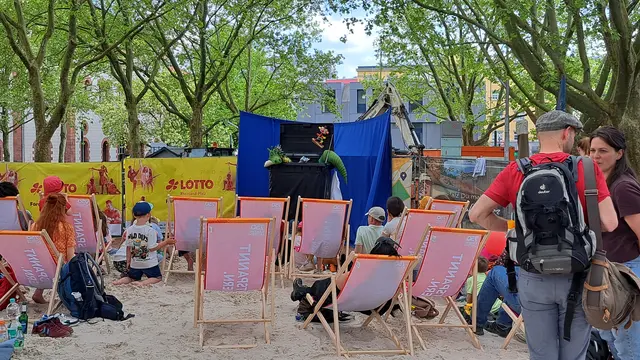 Theater für den Nachwuchs auf dem Beachfeld | Foto: Monika Klein