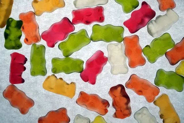 Haribo ist für seine bunten Gummibärchen bekannt. (Symbolbild) | Foto: Sebastian Willnow/dpa-Zentralbild/dpa