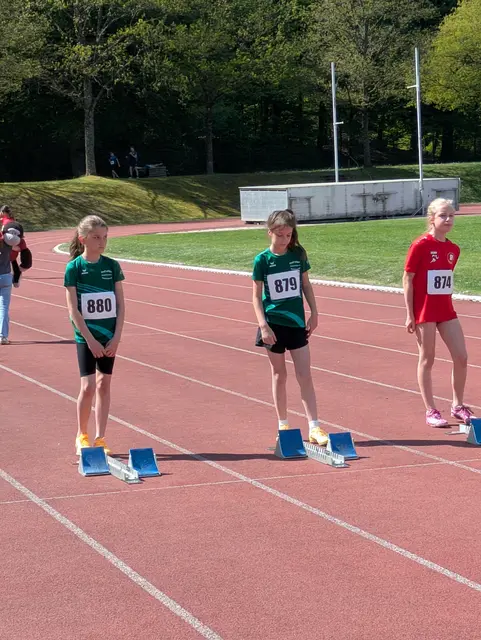 In der W10 starteten Liesel Becker und Klara Willenbacher im Sprint über 50 Meter, im Weitsprung und über 800 Meter | Foto: Norbert Grössle