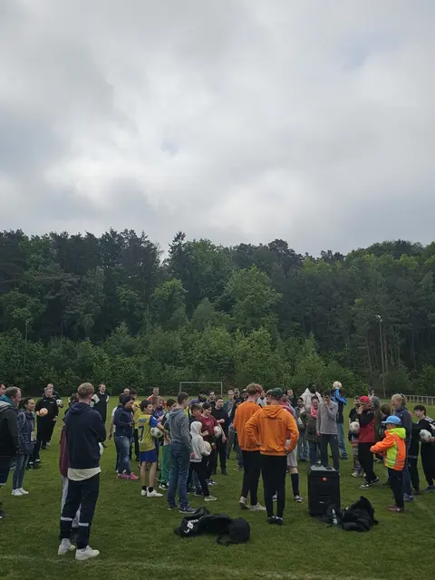 Über 200 Besucherinnen und Besucher erlebten einen Tag voller Sport, Spaß und Gemeinschaft | Foto: Kreisverwaltung KL/gratis